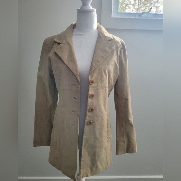 🚨Holiday sale🚨Dynamite Beige Button-Up Blazer ⭐️Real Leather⭐️ - Picture 3 of 6